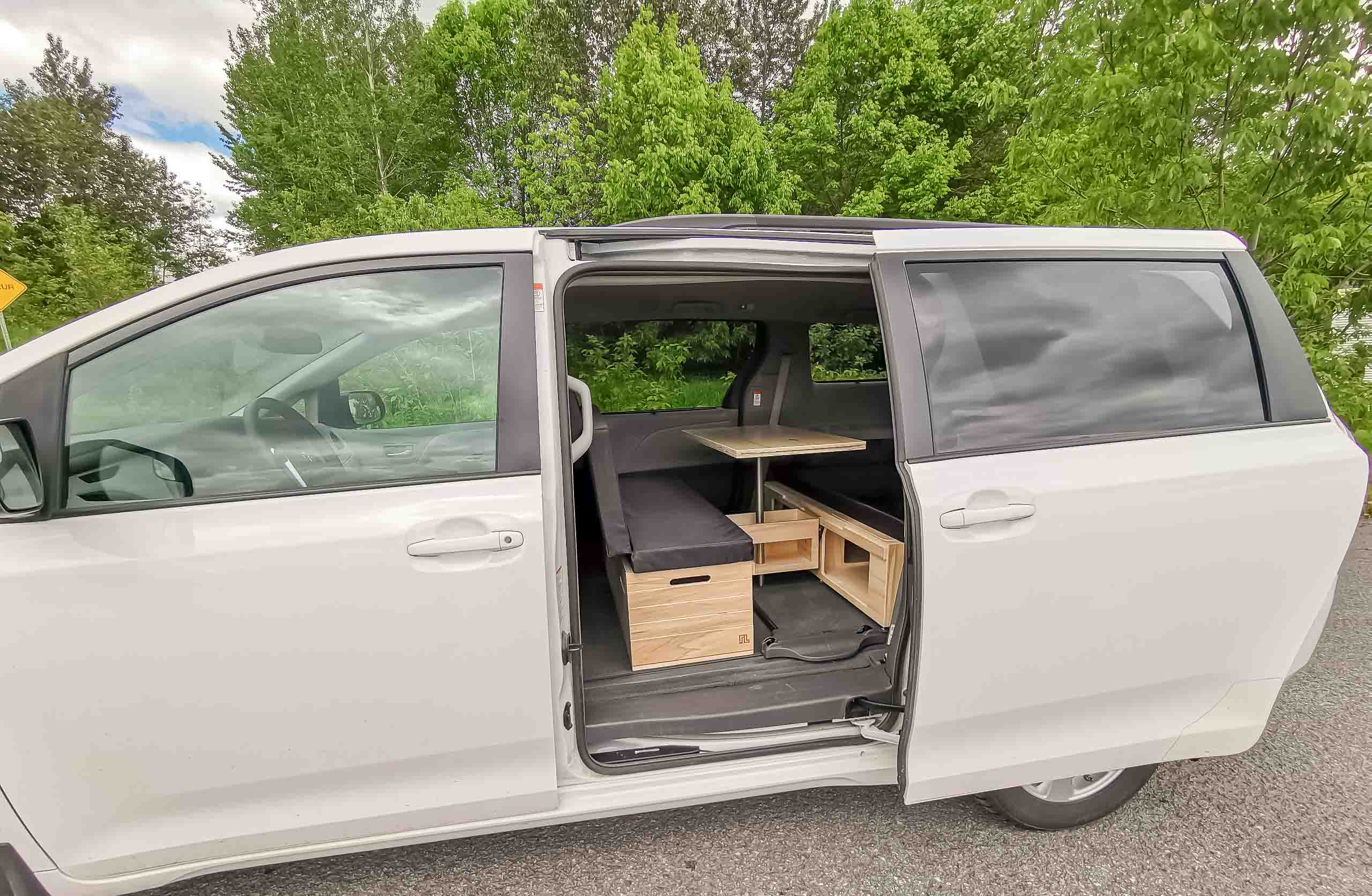 Guide ultime pour choisir le minivan idéal pour la vanlife